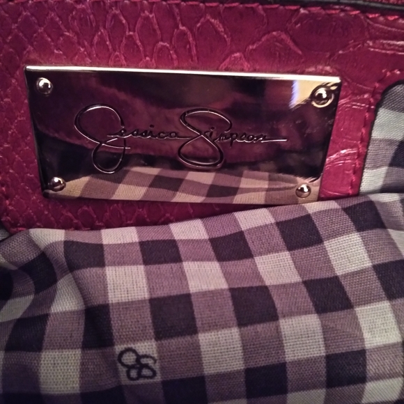 Purses - Picture 10 of 14